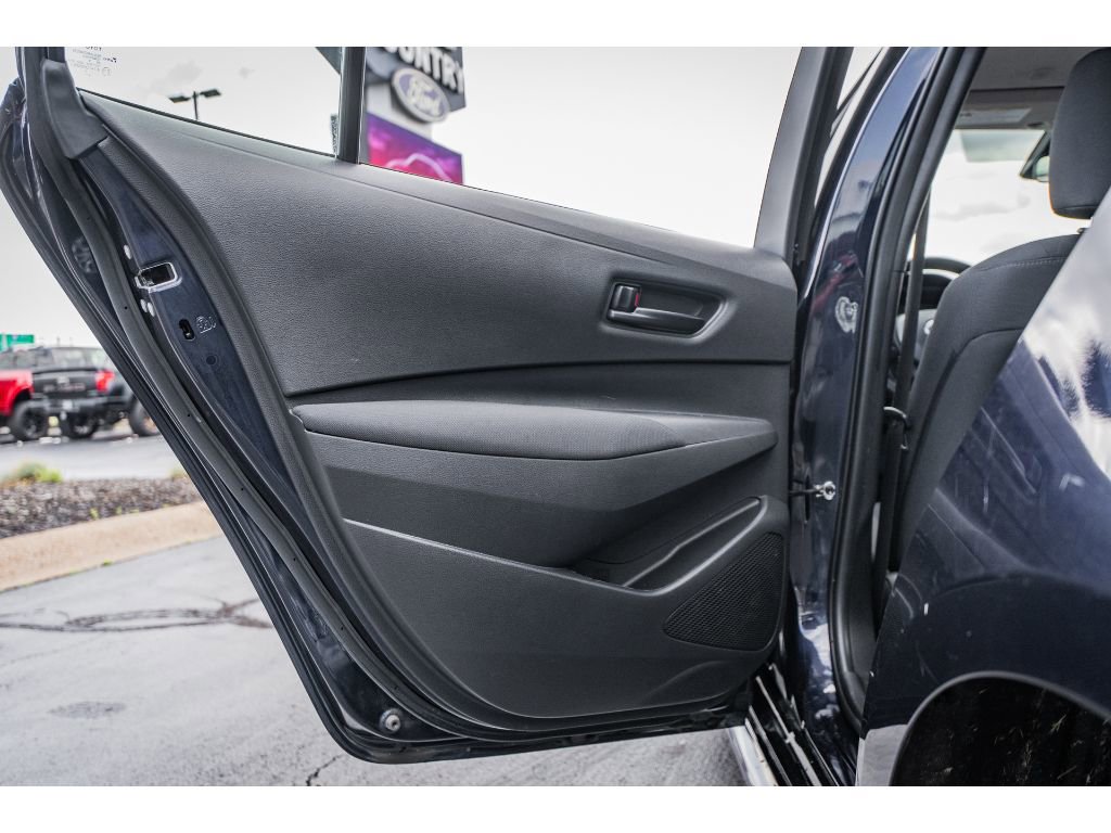 Used 2023 Toyota Corolla LE FWD image 21