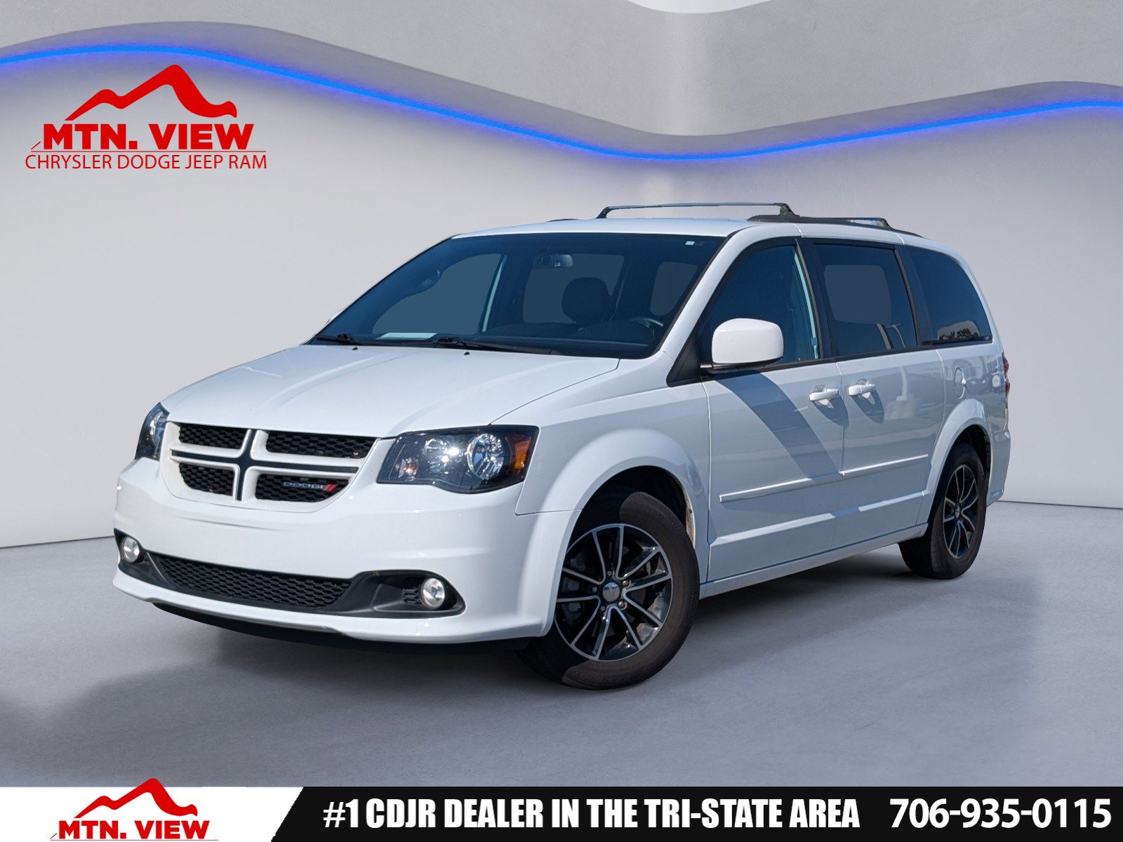 Used 2017 Dodge Grand Caravan GT FWD image 1