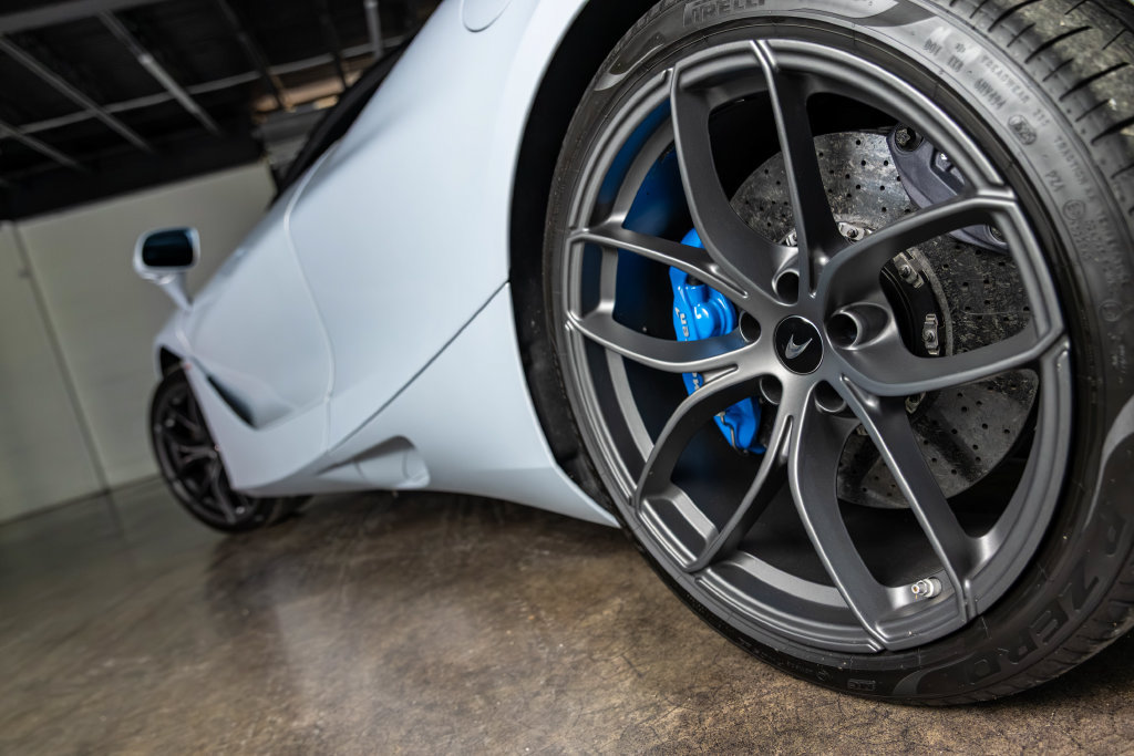 Used 2020 McLaren 720S Luxury RWD image 26