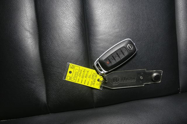 Used 2023 Nissan Rogue SL AWD/4WD image 38