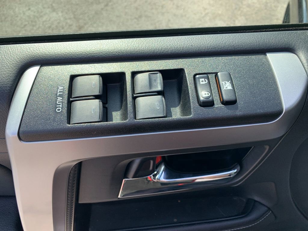 Used 2022 Toyota 4Runner SR5 image 13