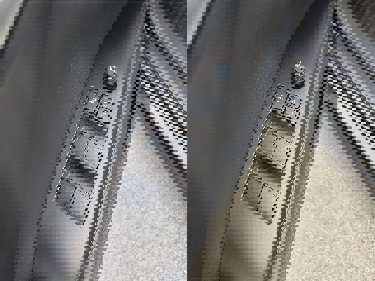 Used 2024 Toyota Camry SE image 14