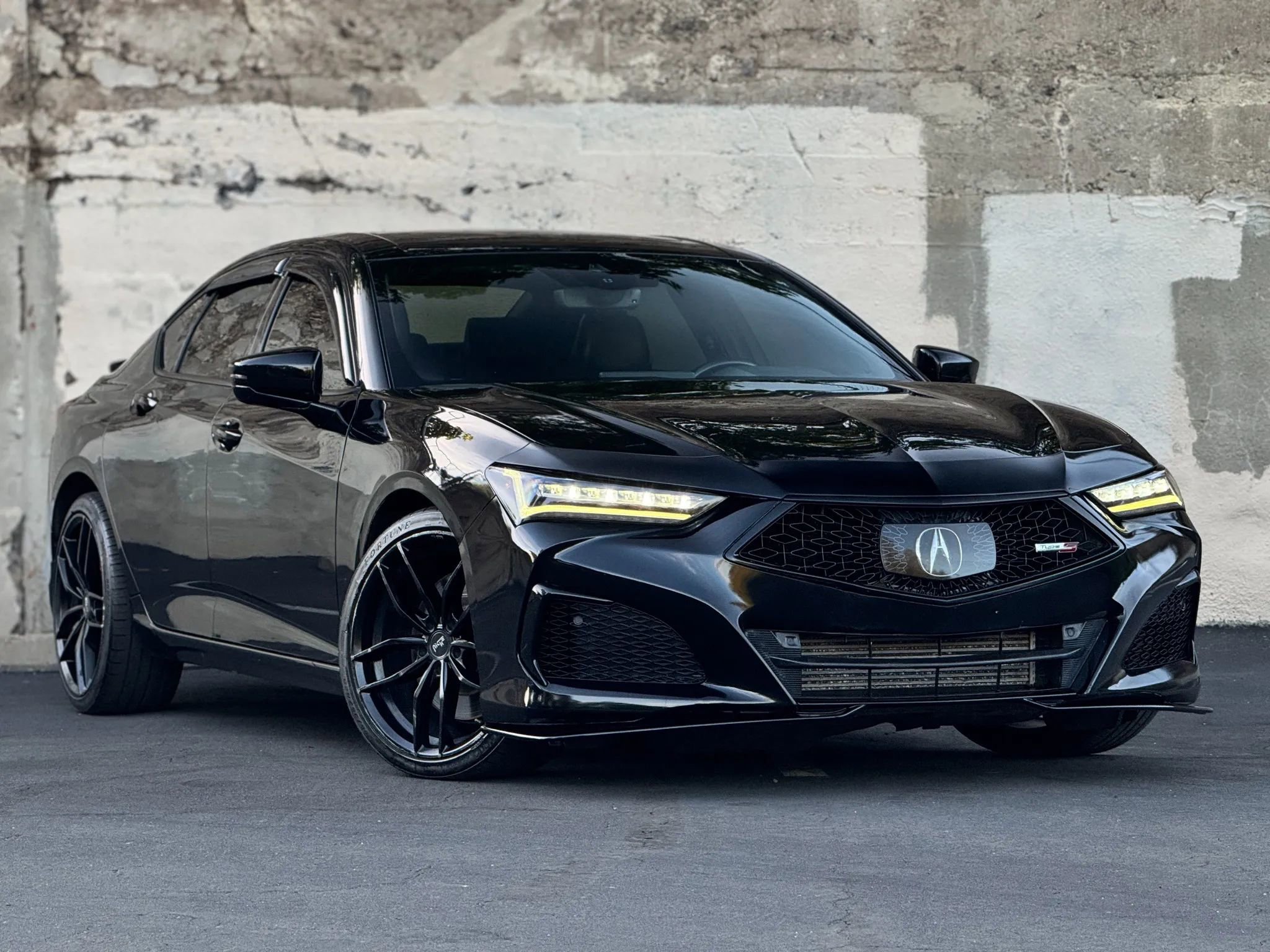 Used 2023 Acura TLX Type S image 1