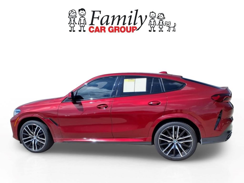 Used 2023 BMW X6 xDrive40i w/ M Sport Package AWD/4WD image 2