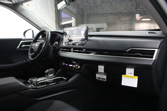 New 2026 Mitsubishi Outlander ES FWD image 17