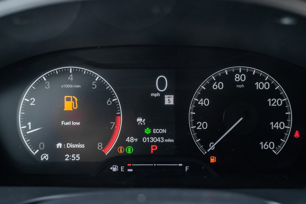 Used 2025 Honda Civic Sport image 27