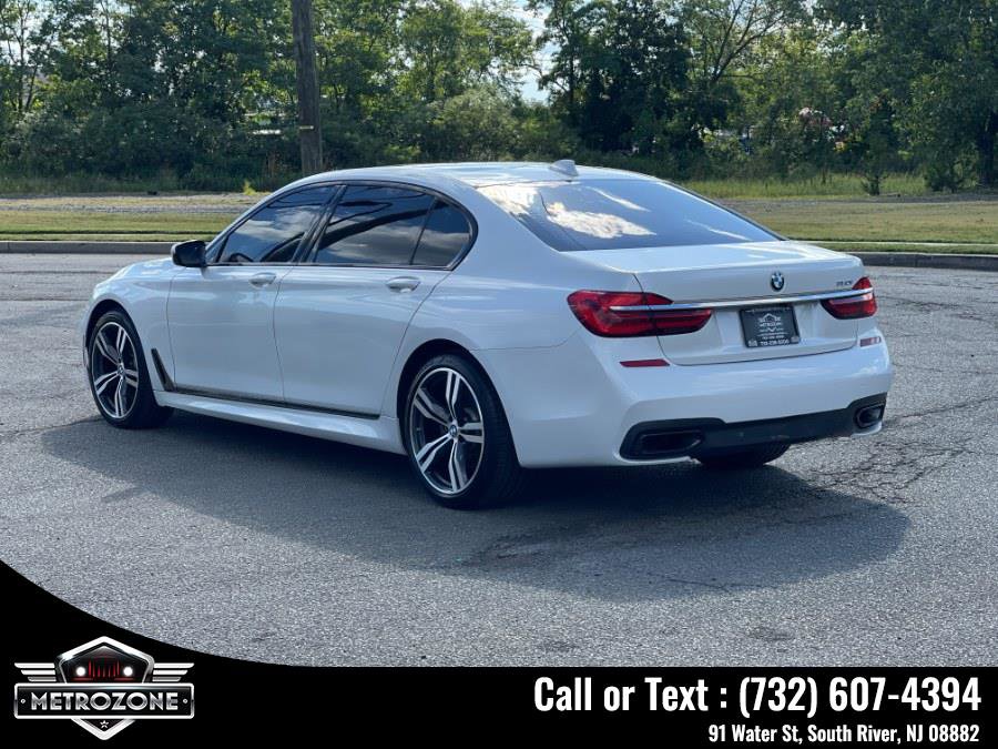 Used 2019 BMW 750i 750i Sedan image 5