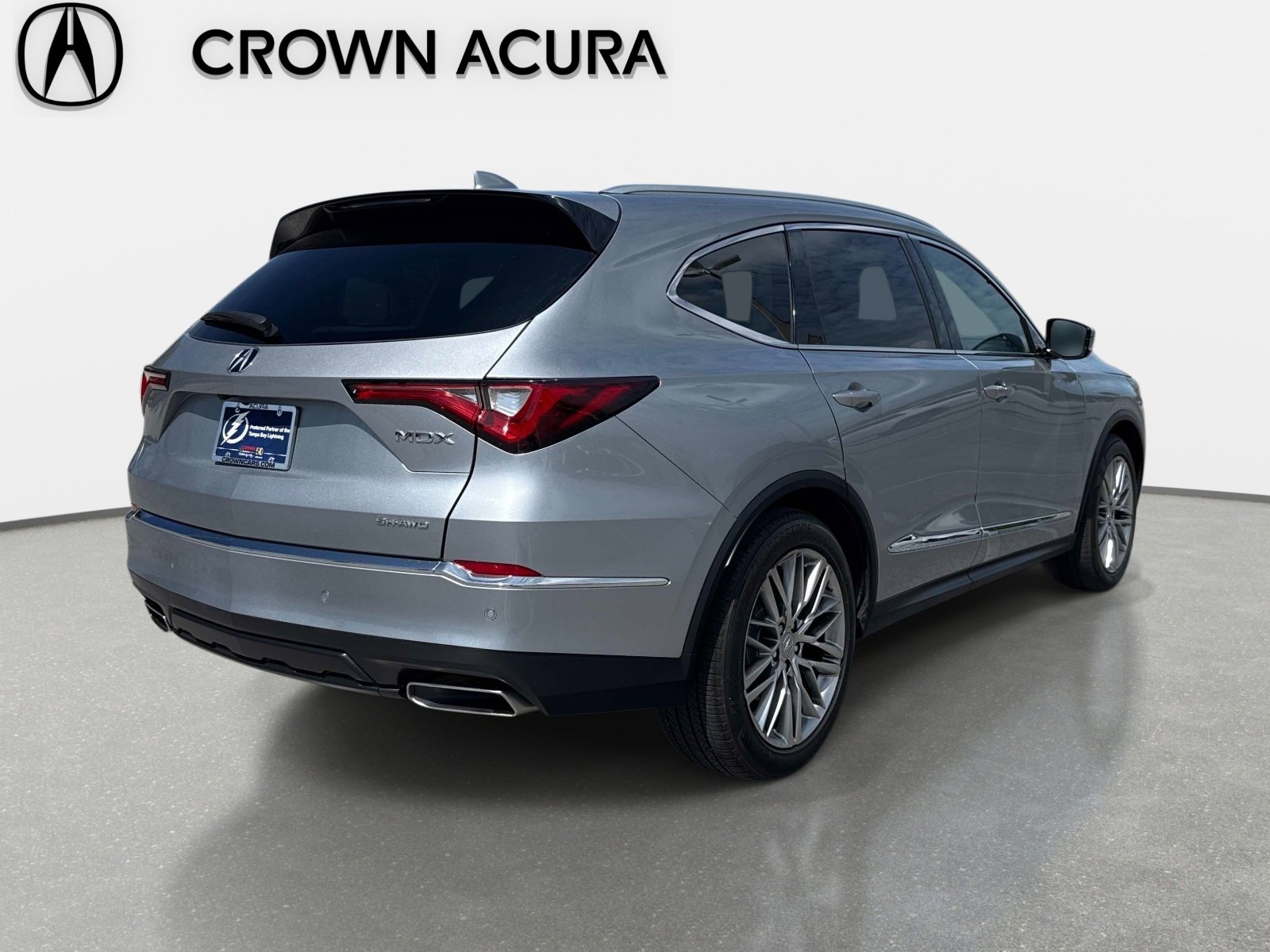 Used 2023 Acura MDX SH-AWD w/ Advance Package image 4