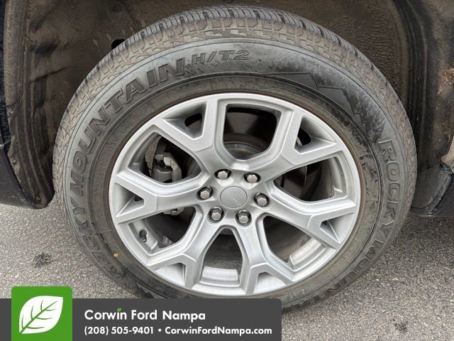 Used 2022 Jeep Wagoneer Series II AWD/4WD image 8