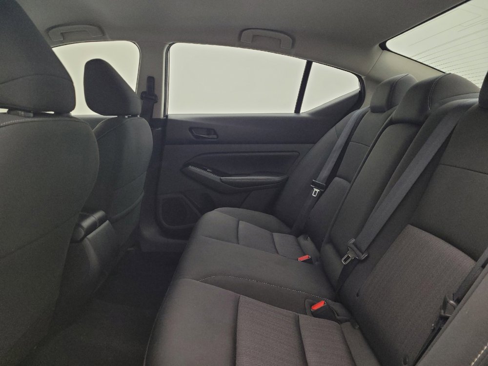 Used 2023 Nissan Altima 2.5 SV image 18