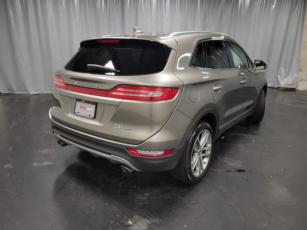 Used 2017 Lincoln MKC Reserve image 9