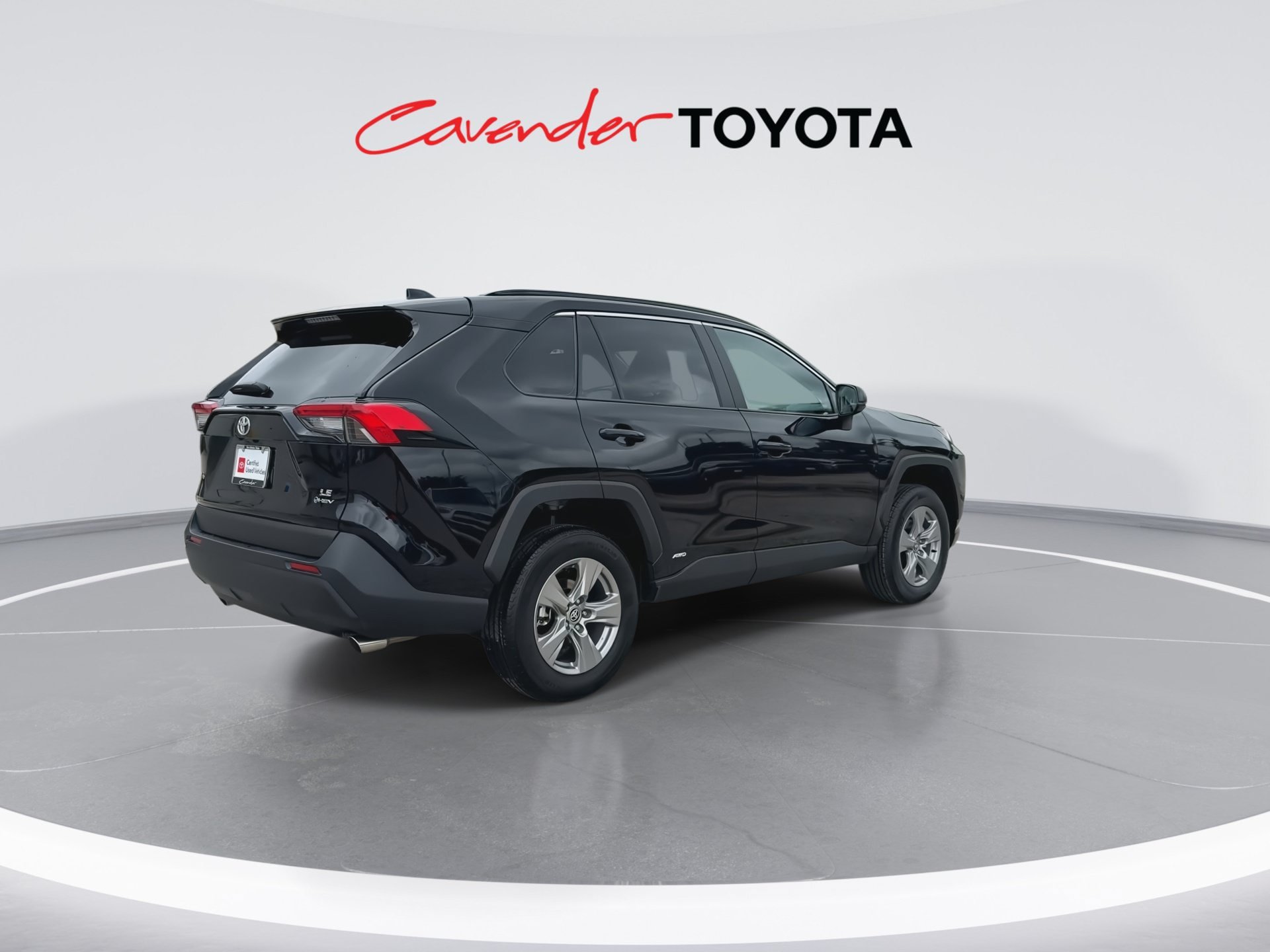 Certified 2025 Toyota RAV4 LE AWD/4WD image 8
