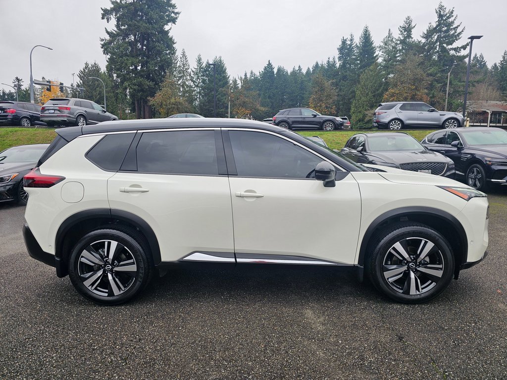 Used 2022 Nissan Rogue SL w/ SL Premium Package image 4