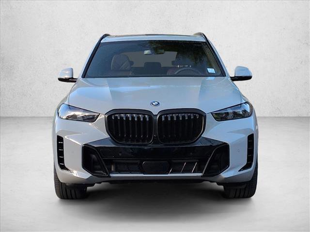 New 2026 BMW X5 xDrive50e image 6