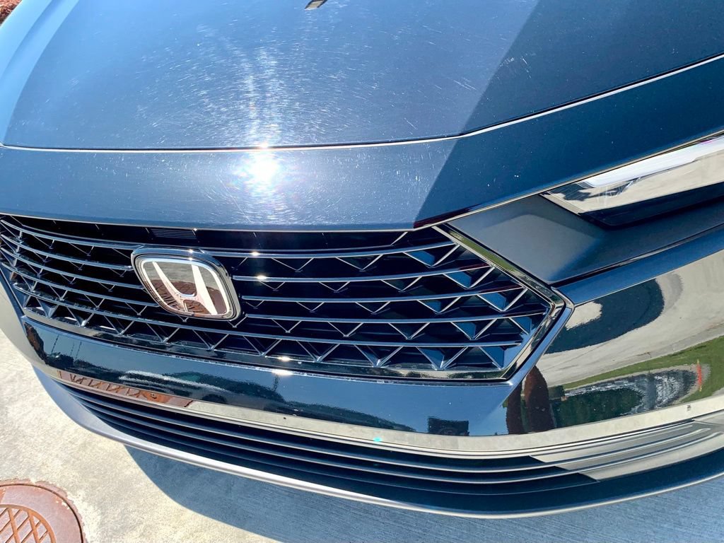 Used 2025 Honda Accord LX image 2