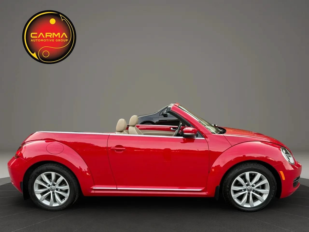 Used 2013 Volkswagen Beetle TDI FWD image 6