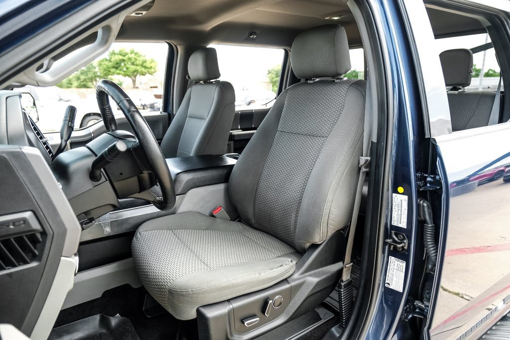 Used 2016 Ford F150 XLT w/ Equipment Group 302A Luxury RWD image 34