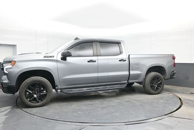 Used 2024 Chevrolet Silverado 1500 LT Trail Boss w/ Convenience Package II AWD/4WD image 11