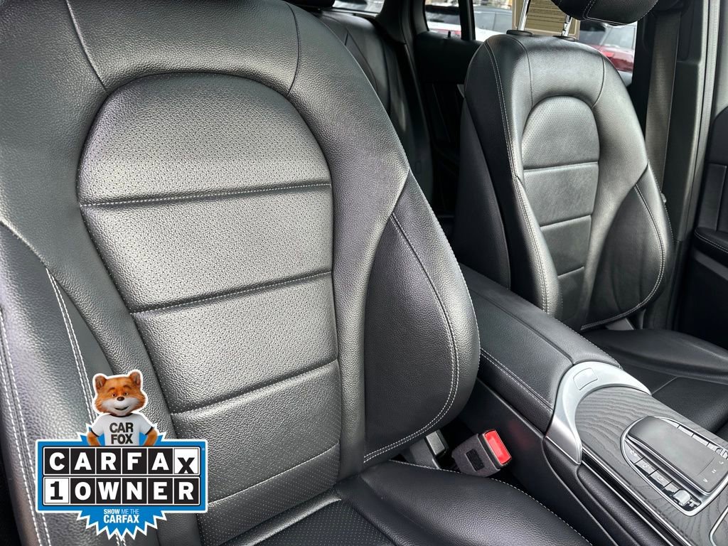 Used 2021 Mercedes-Benz GLC 300 image 35