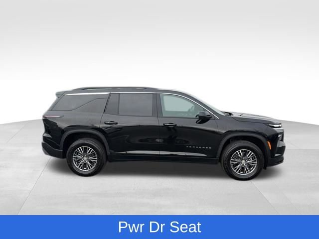 Certified 2025 Chevrolet Traverse LT w/ Driver Confidence Package image 8