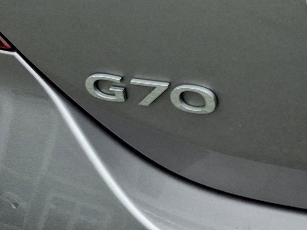 Used 2025 Genesis G70 2.5T AWD/4WD image 31