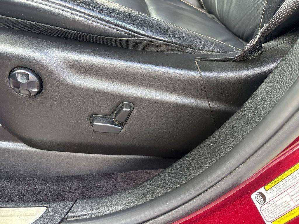 Used 2016 Jeep Grand Cherokee Limited image 15