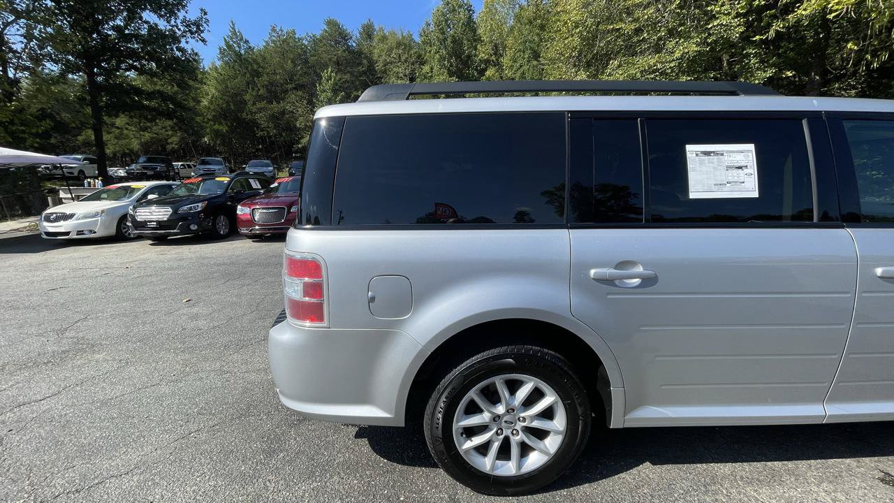 Used 2019 Ford Flex SE FWD image 9
