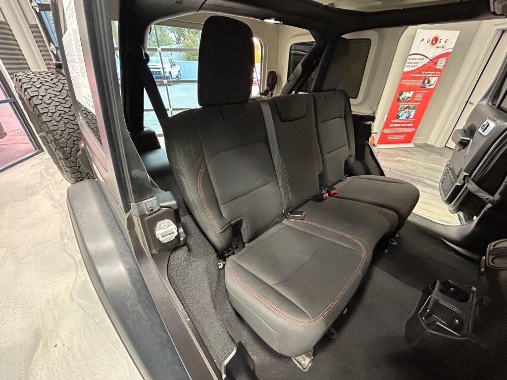 Used 2018 Jeep Wrangler Unlimited Rubicon image 6