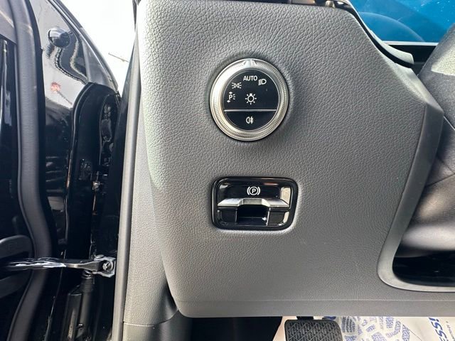 Used 2026 Mercedes-Benz GLC 300 4MATIC image 14