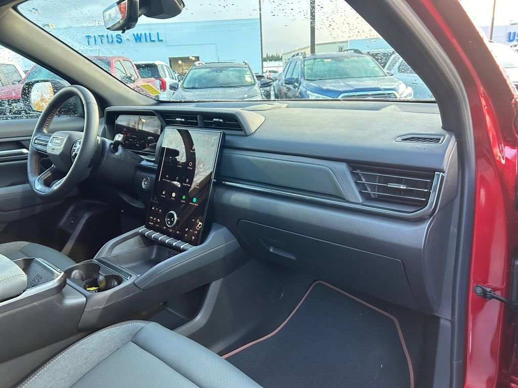 Used 2026 GMC Terrain AT4 w/ Technology Package II image 27