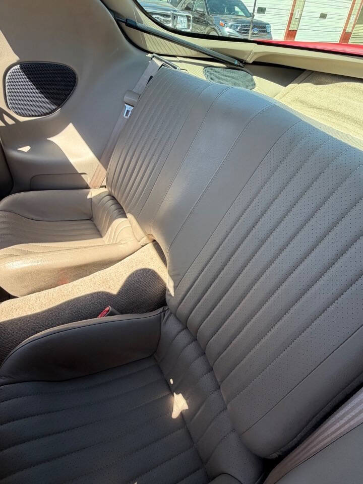 Used 1998 Pontiac Firebird Formula RWD image 16