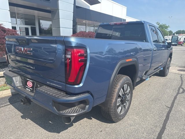 New 2025 GMC Sierra 2500 Denali w/ Denali Reserve Package image 9