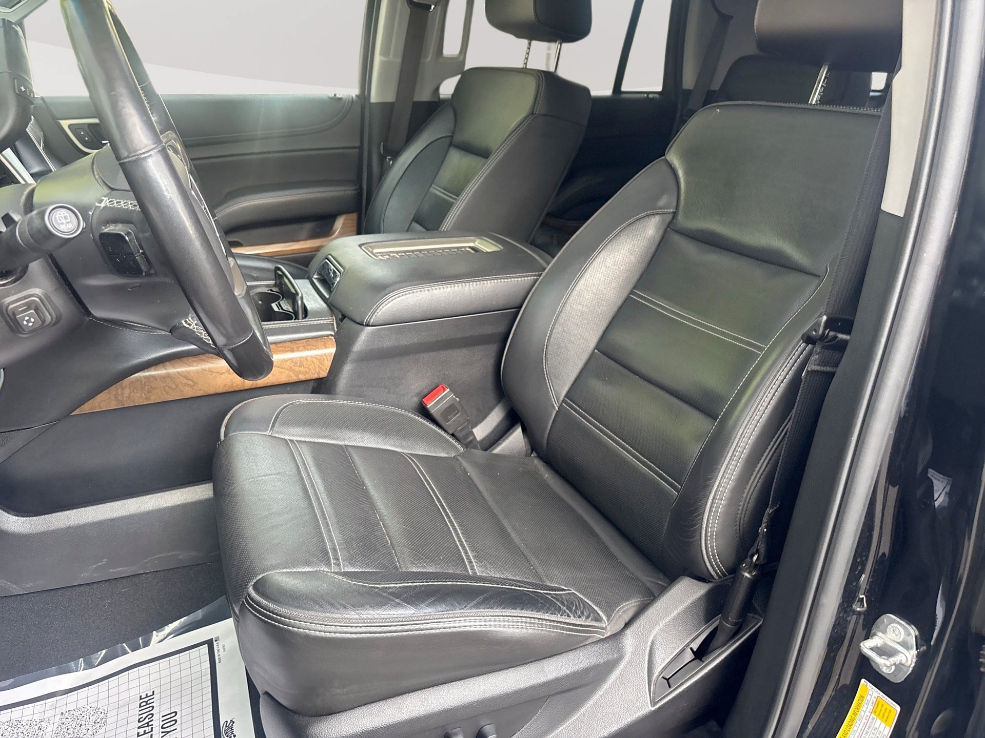 Used 2019 GMC Yukon Denali w/ Open Road Package AWD/4WD image 13