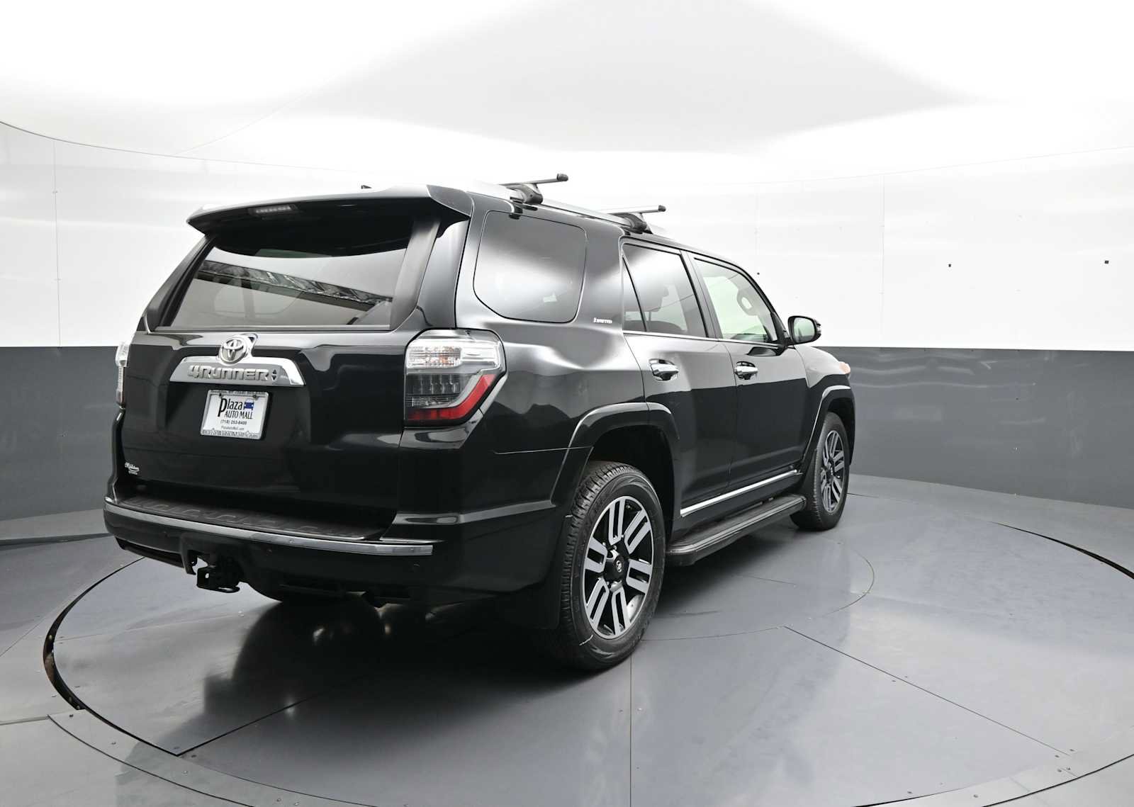 Certified 2019 Toyota 4Runner Limited AWD/4WD image 5