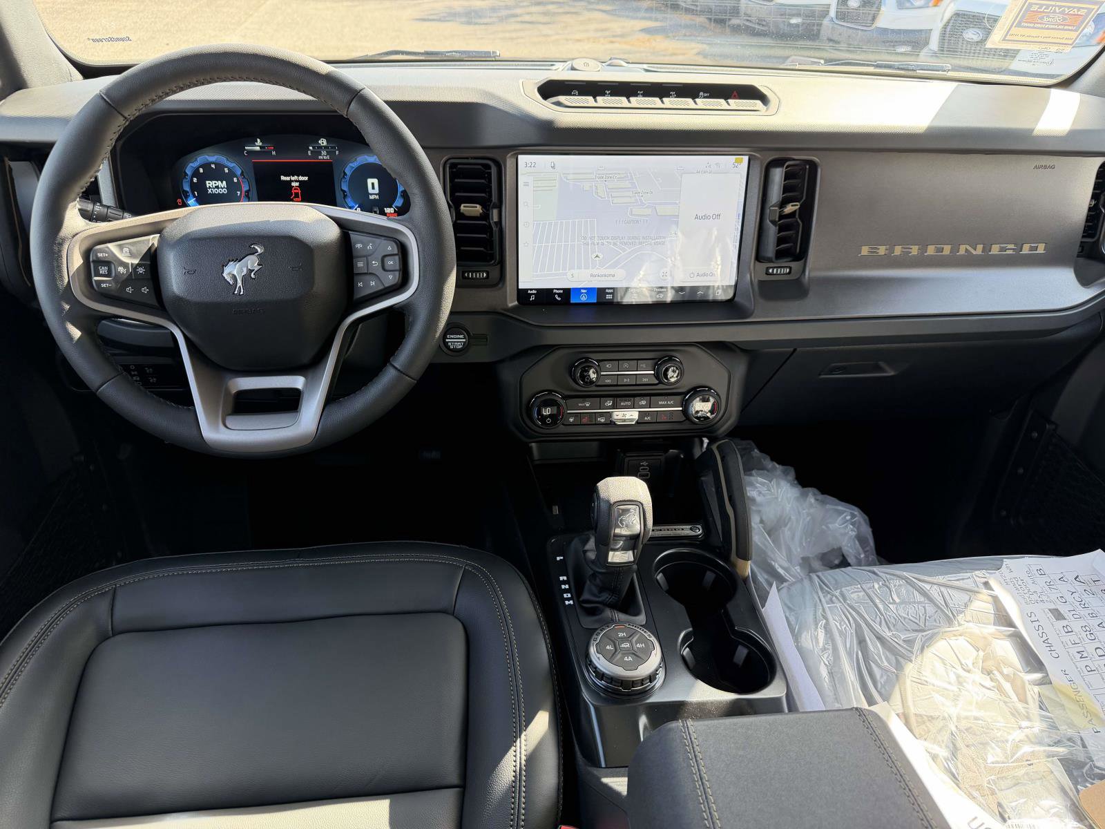 New 2026 Ford Bronco Badlands image 12