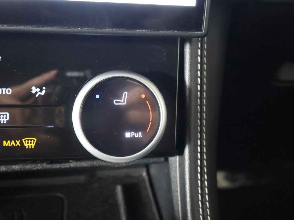 Used 2024 Jaguar F-PACE R-Dynamic S image 56