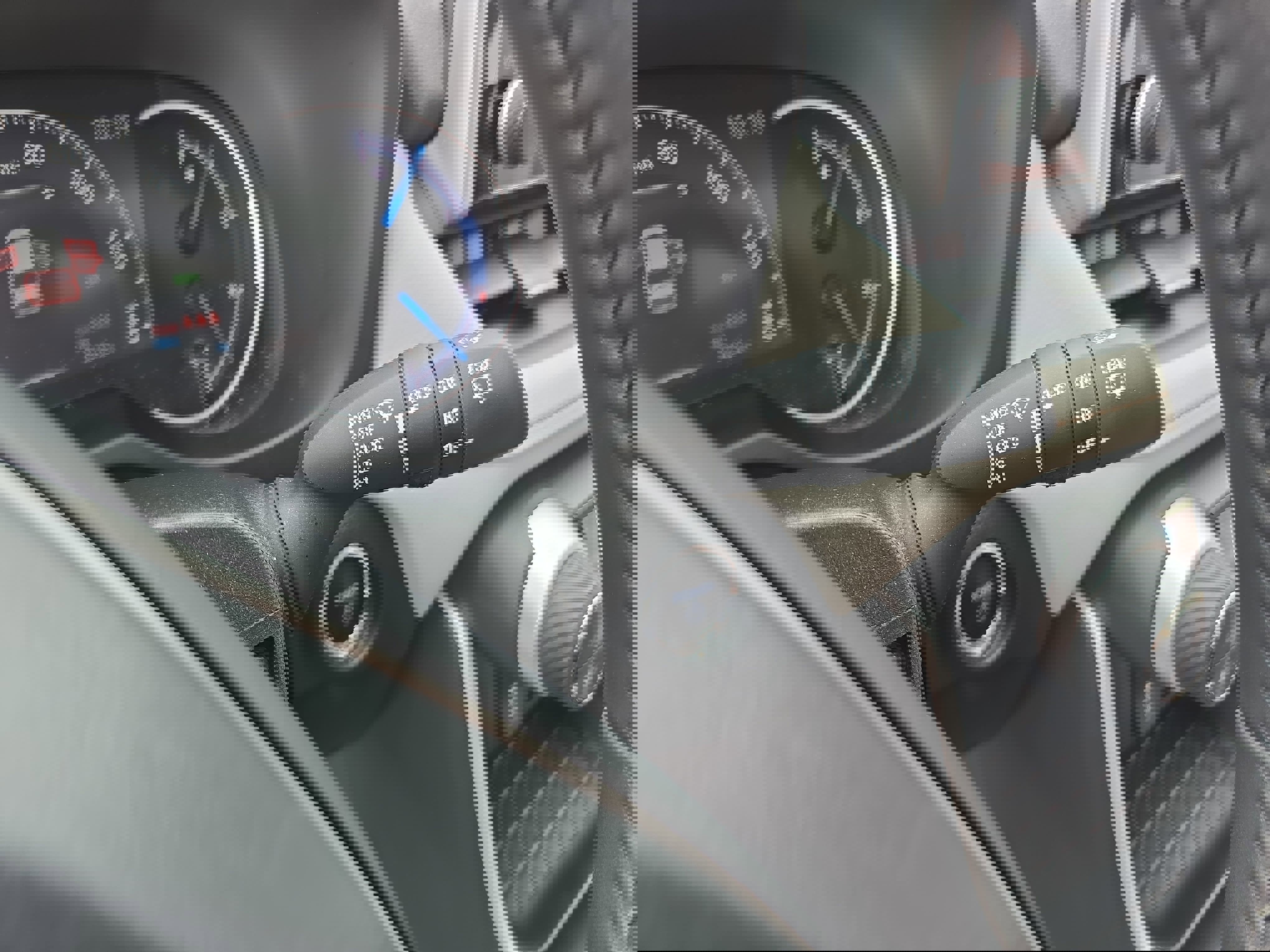 Used 2024 Toyota RAV4 XLE w/ Convenience Package image 26