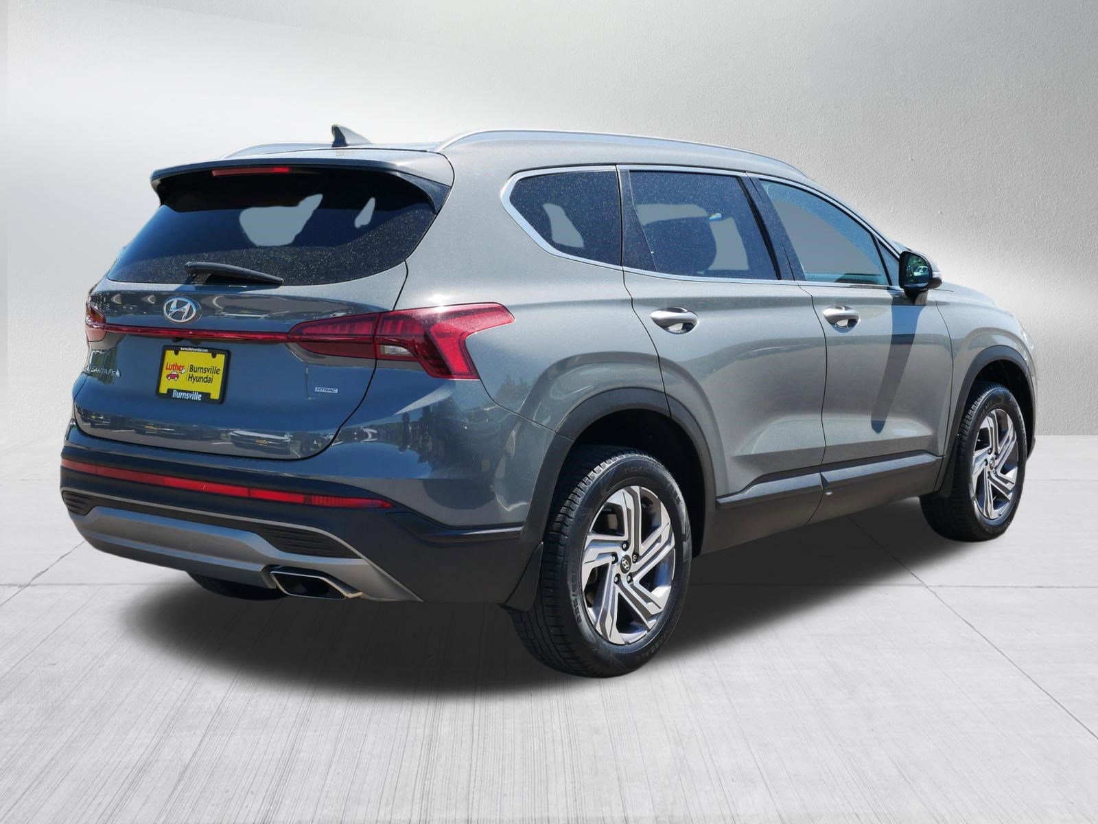 Certified 2023 Hyundai Santa Fe SEL w/ Winter Weather Package AWD/4WD image 7