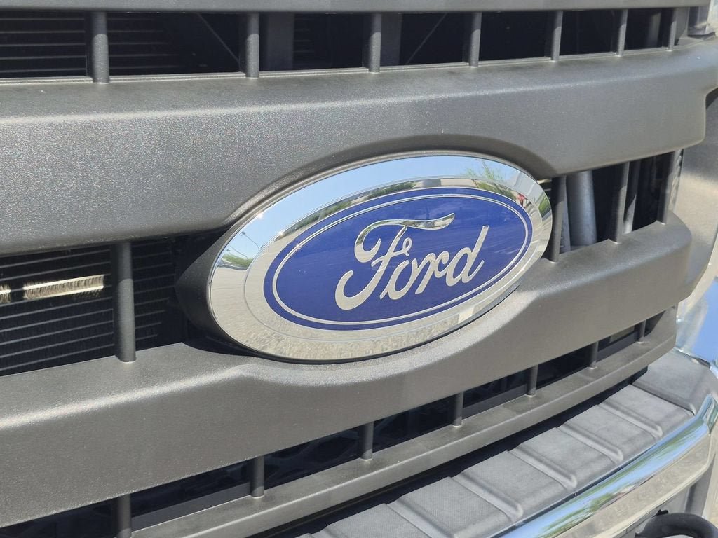 Used 2020 Ford F550 2WD Crew Cab Super Duty image 29