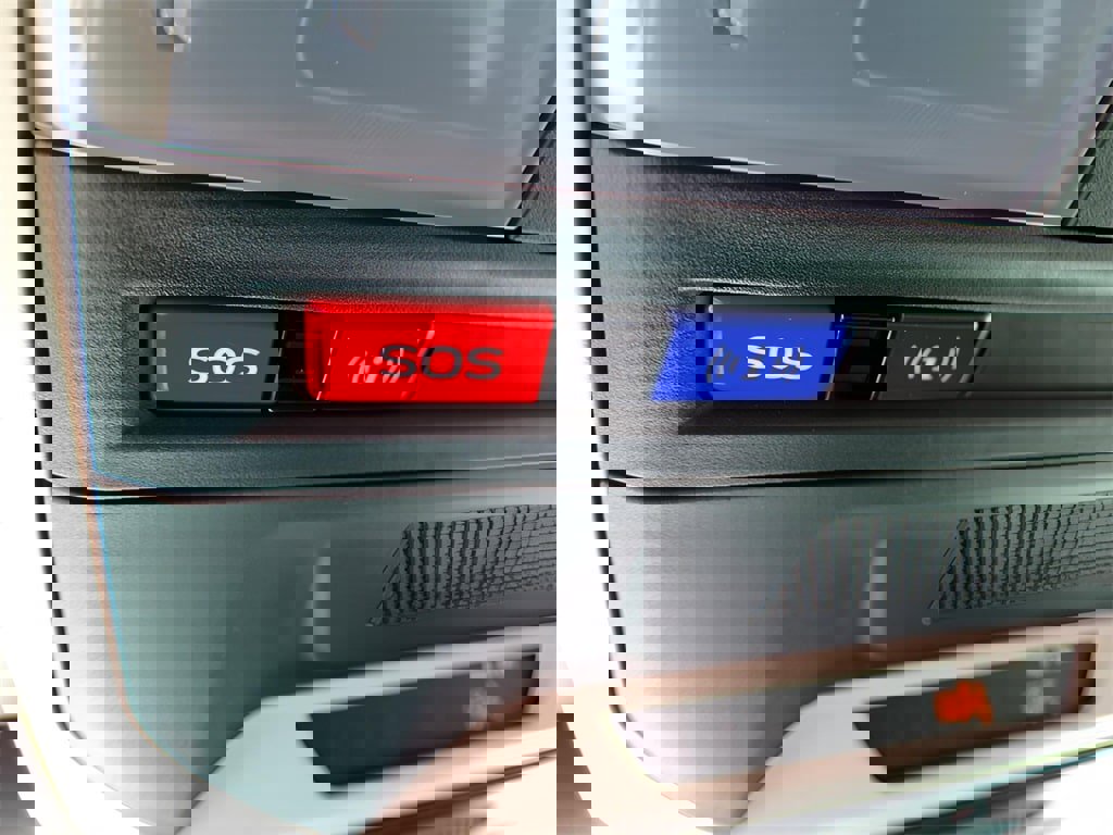 Certified 2025 Subaru Crosstrek 2.5i Limited image 24