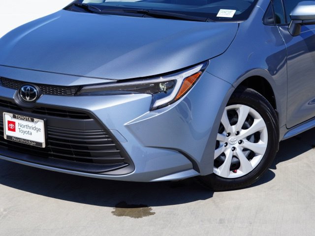 Certified 2026 Toyota Corolla LE FWD image 6