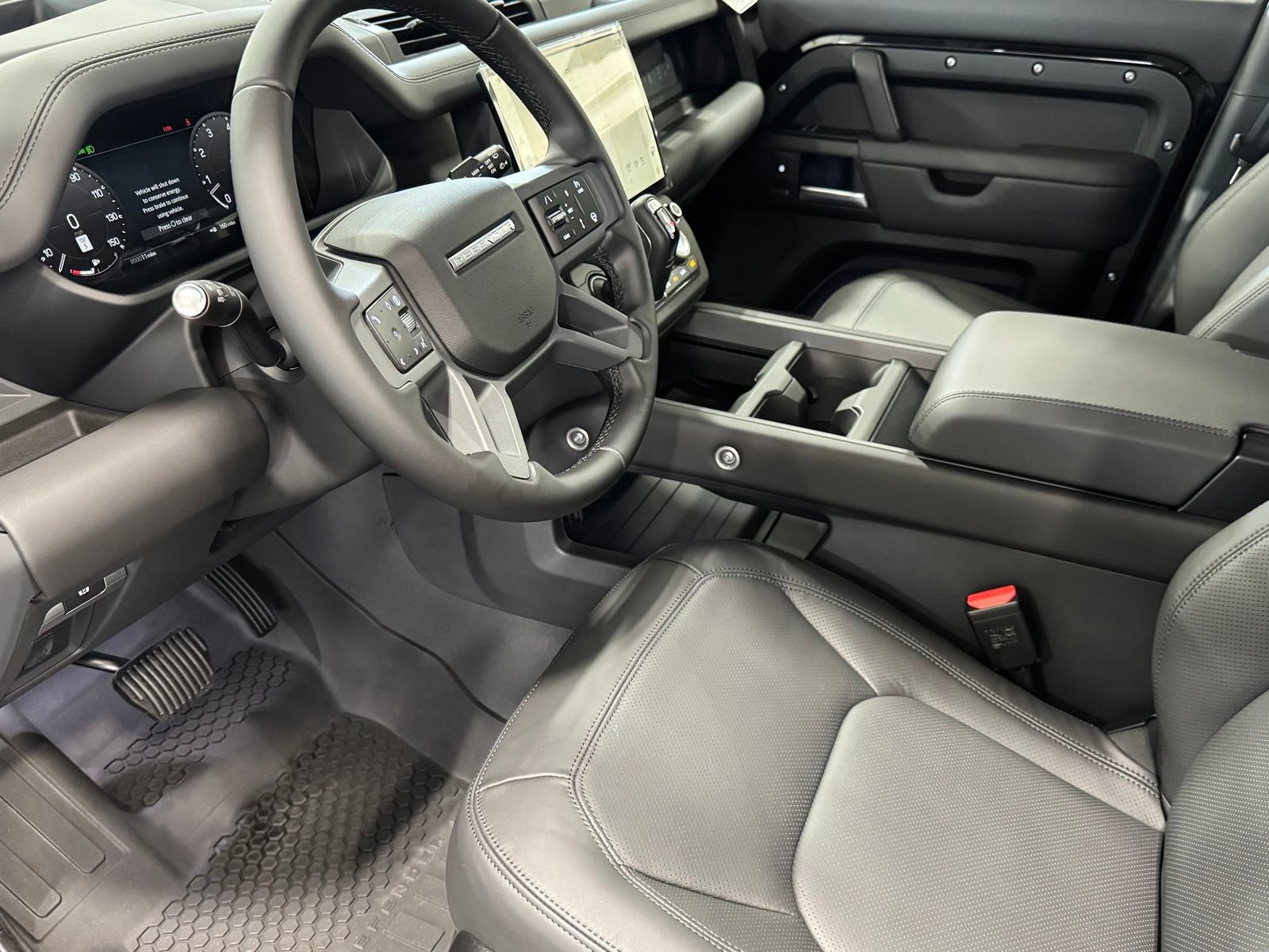 New 2026 Land Rover Defender 110 X-Dynamic SE AWD/4WD image 14