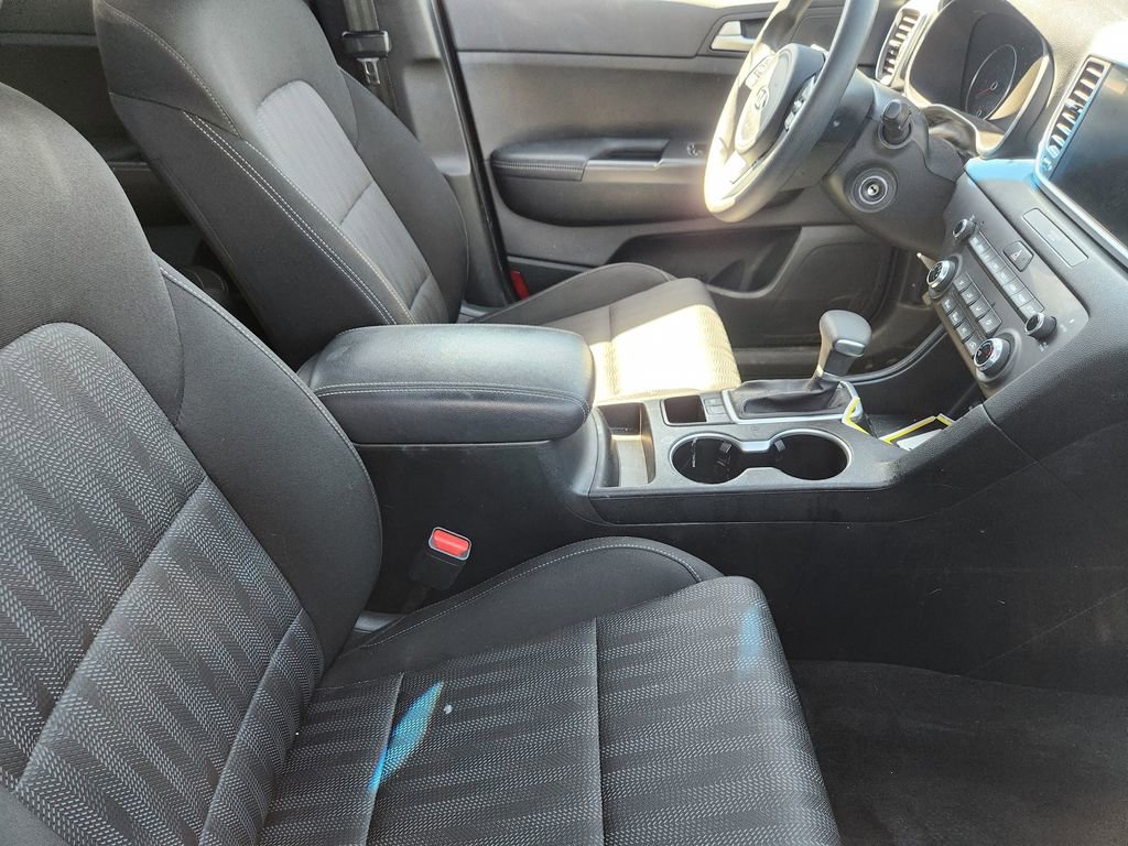 Used 2021 Kia Sportage LX FWD image 11