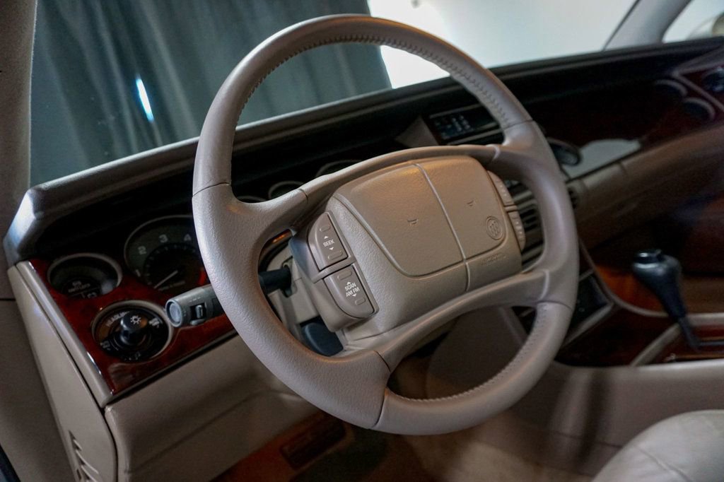 Used 1997 Buick Riviera Supercharged Coupe image 62