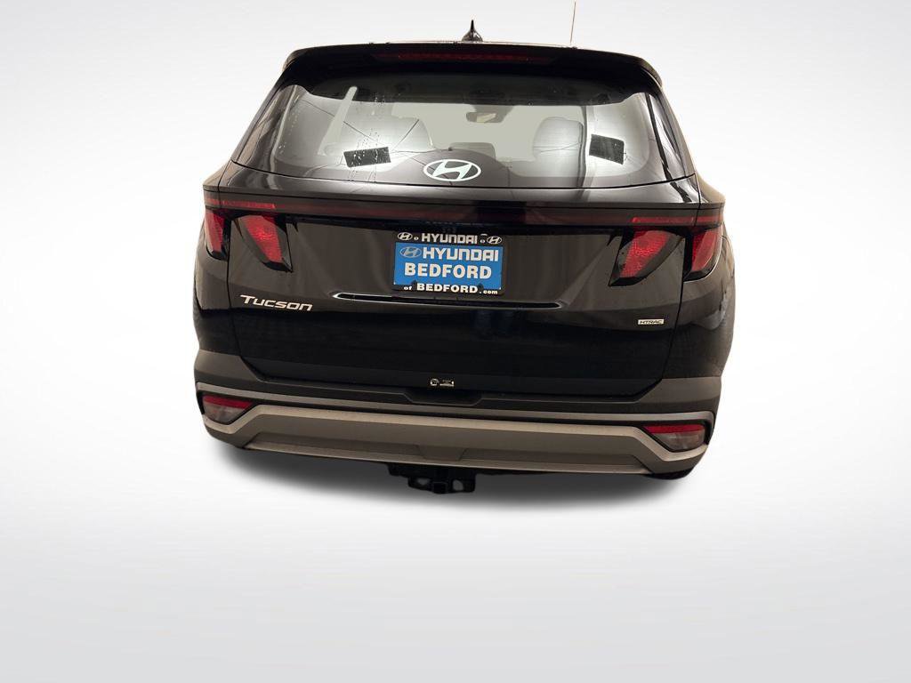 New 2025 Hyundai Tucson SE image 6