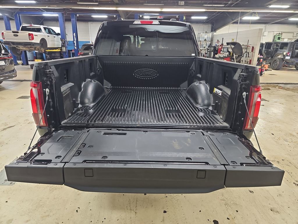 Used 2024 Ford F150 King Ranch w/ FX4 Off-Road Package image 24