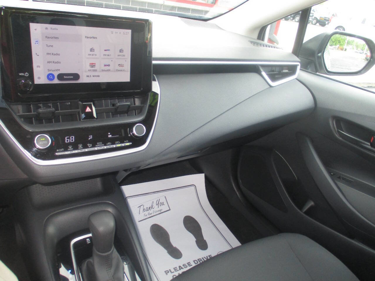 Used 2024 Toyota Corolla LE image 18