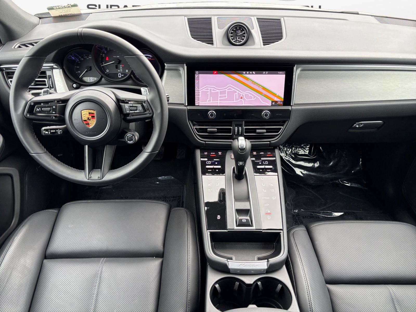 Used 2026 Porsche Macan AWD/4WD image 12