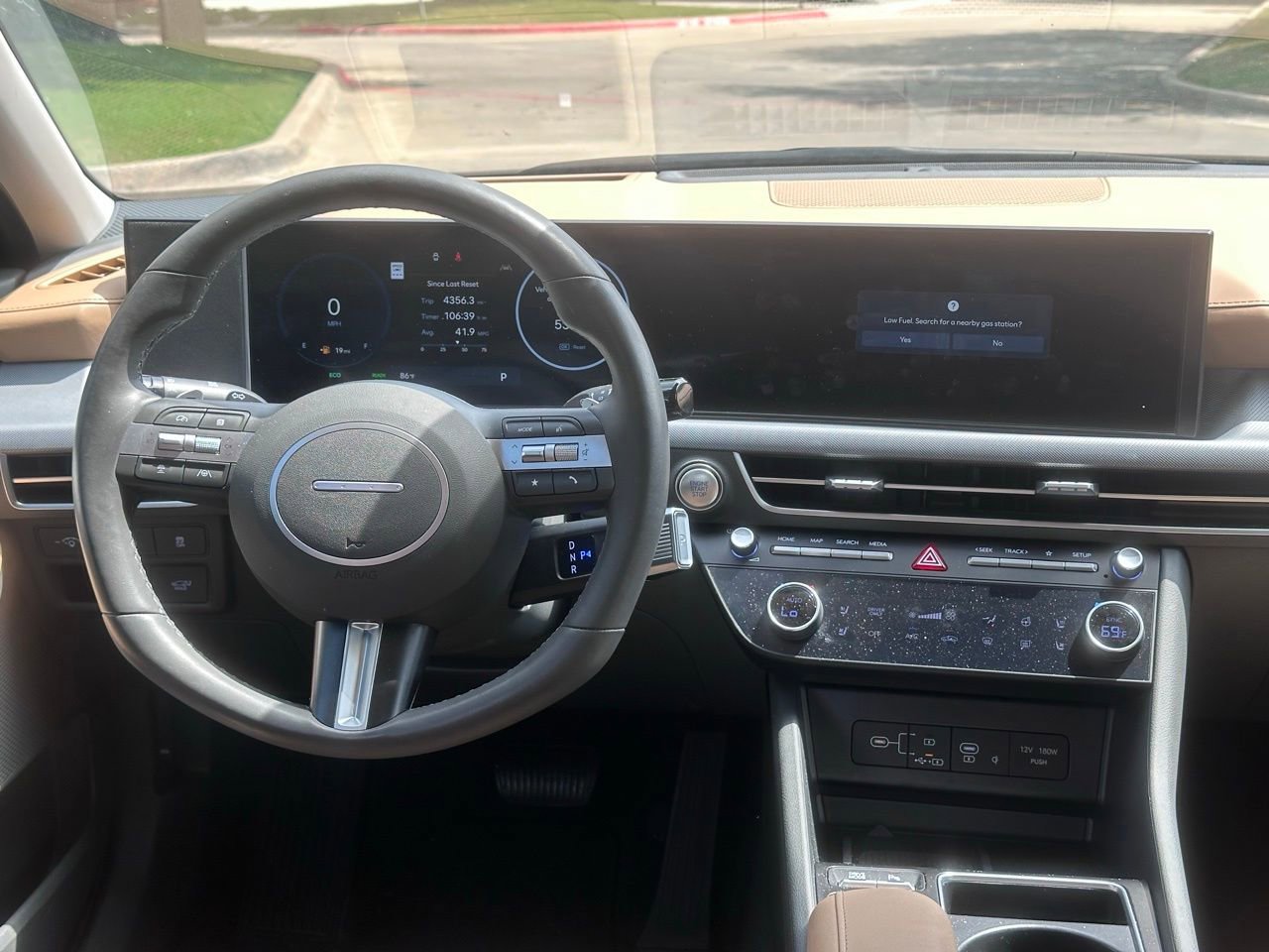 Used 2025 Hyundai Sonata Limited FWD image 18
