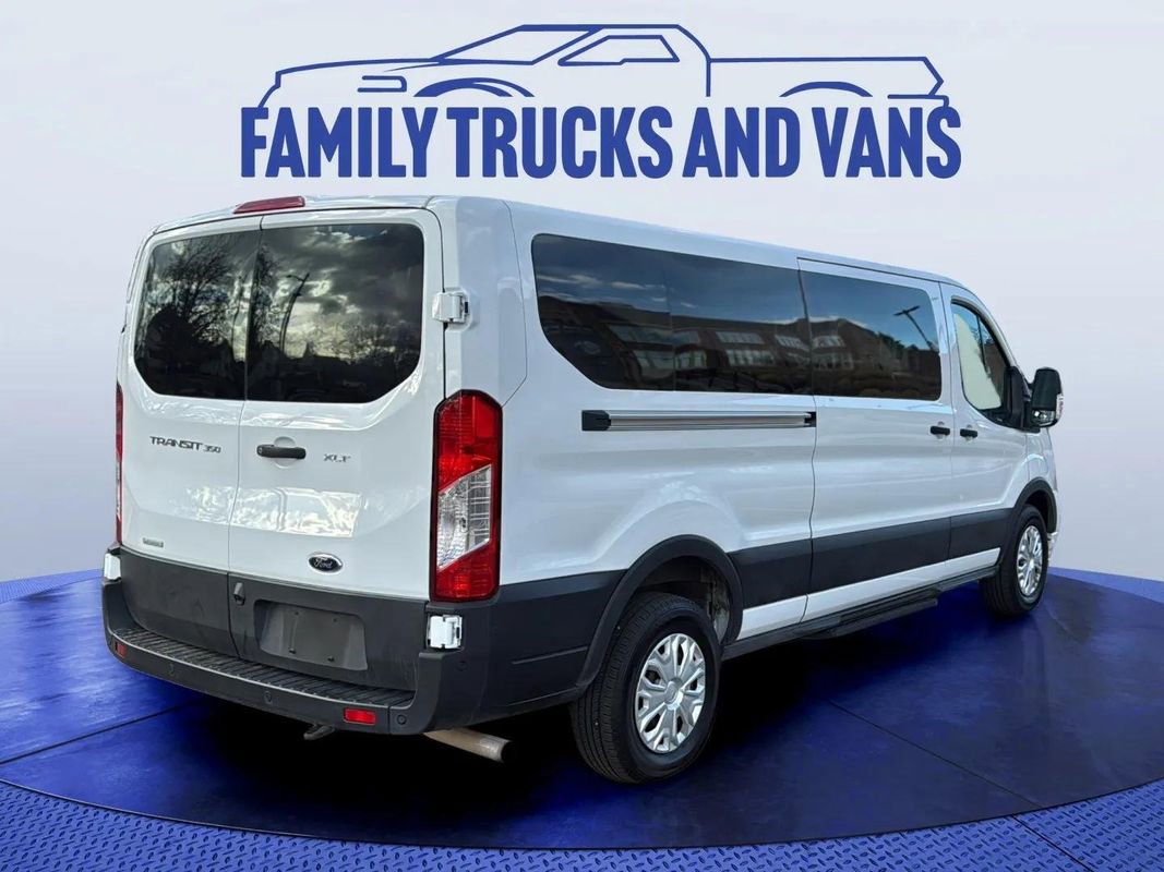 Used 2023 Ford Transit 350 XLT image 5